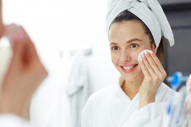 Hydrating Skin Cleanup at The Icon Studio